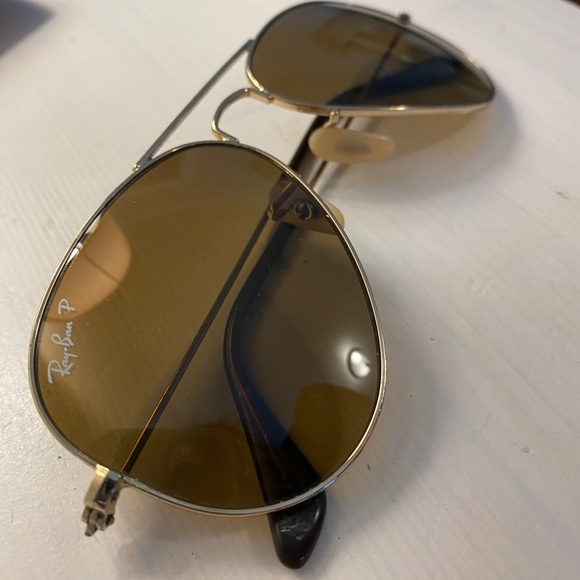 Ray Ban Sunnies - Picture 4 of 11